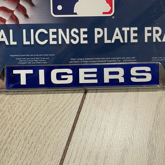Detroit Tigers Metal MLB License Plate Frame Cover Navy Blue WinCraft USA NEW - Picture 3 of 8